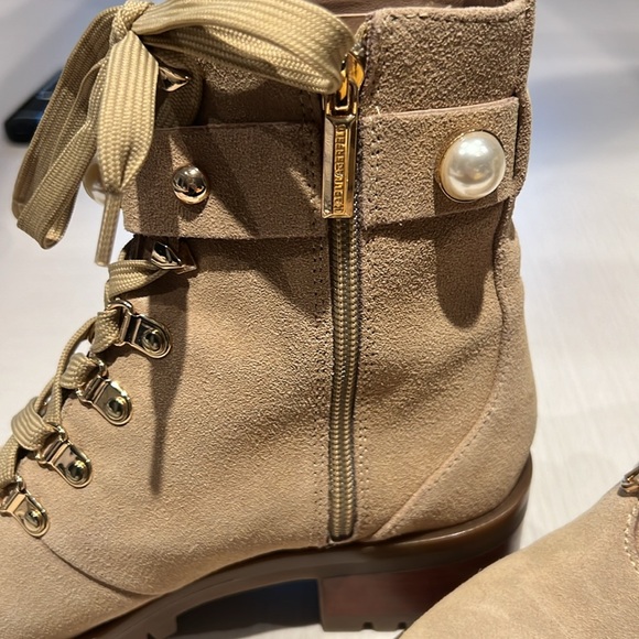 Karl Lagerfeld boots size 6.5 Tan/Beige - Picture 2 of 5